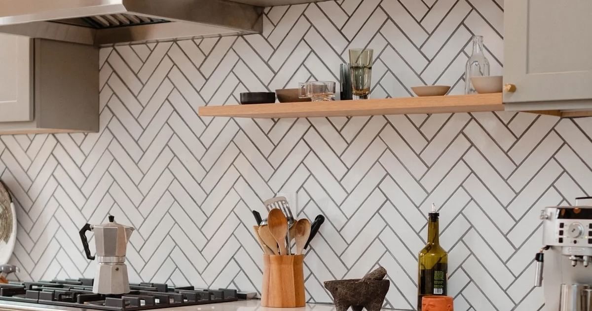 Herringbone Tile Pattern